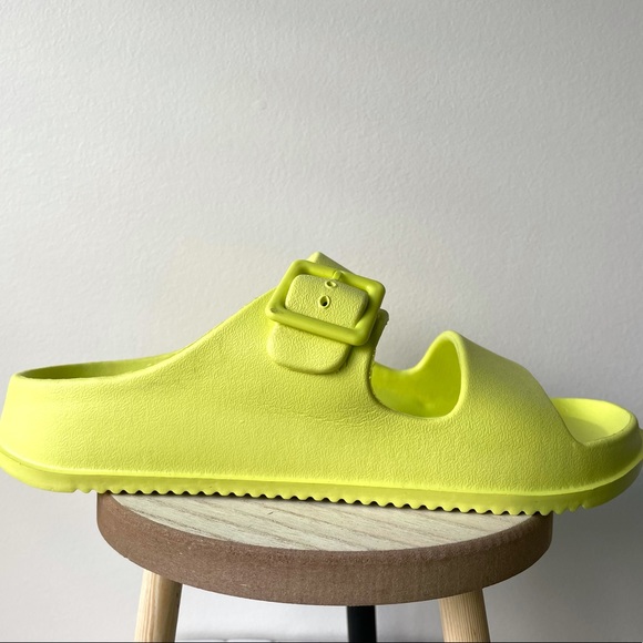 Neon Green Birkenstock Imitation Slip On Sandals | Size 7 | New - Picture 2 of 3